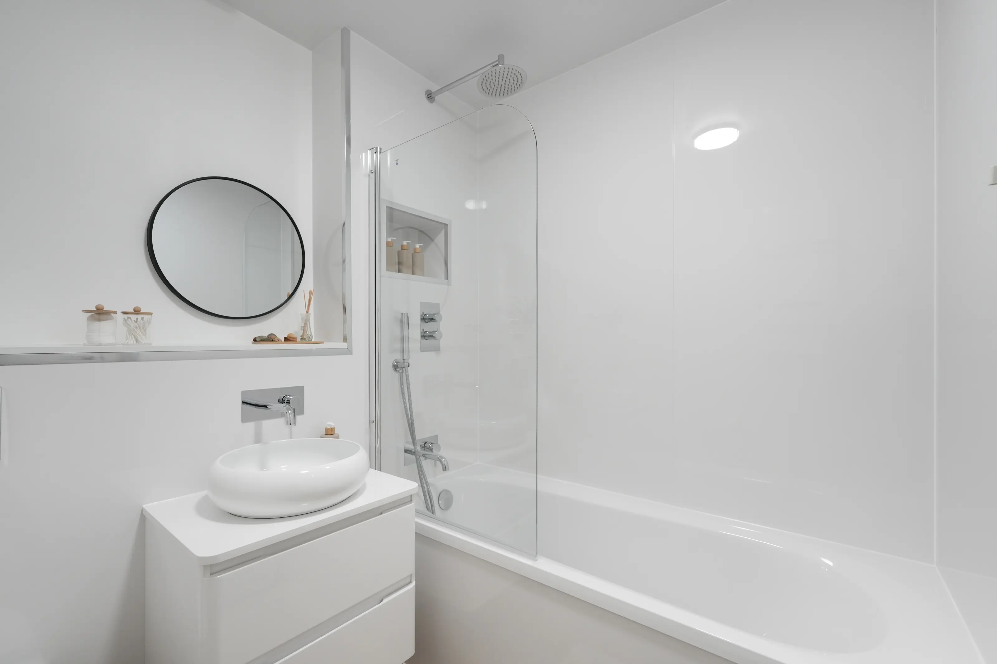 Contemporary bathroom with modern fixtures